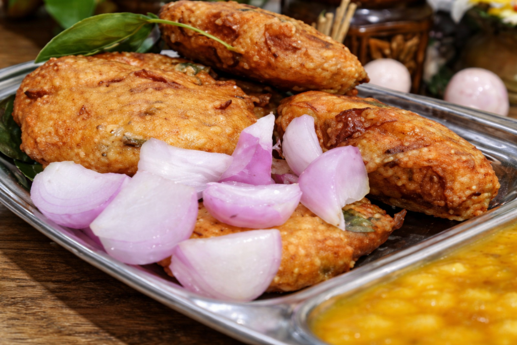 ମୁସୁମୁସିଆ.. ପାଟିକୁ ଭାରି ସୁଆଦିଆ.. ବରା।