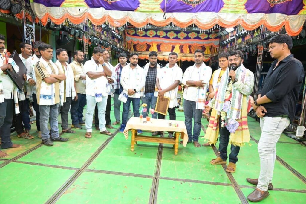 କତକଲାରେ ଠାକୁରାଣୀଙ୍କ ଯାତ୍ରା ଉପଲକ୍ଷେ “ଗୂହାରୀ ଶୁଣ ଦୀନବନ୍ଧୁ “ନାଟକ ମଞ୍ଚସ୍ଥ