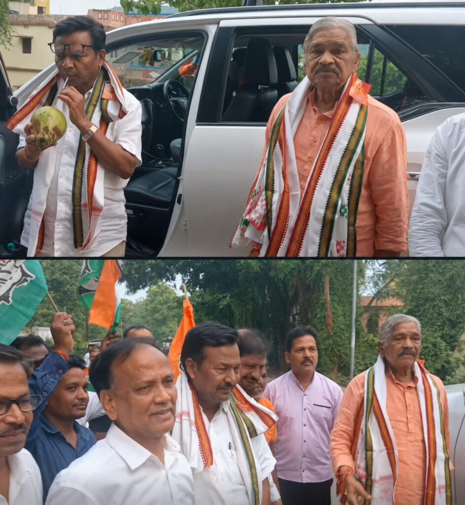 ଭକ୍ତ ଦାଶ ଙ୍କୁ ଖଲ୍ଲିକୋଟରେ ଭବ୍ୟ ସମ୍ବର୍ଦ୍ଧନା:ଦଳ ସ୍ଥିତି ନେଇ ପ୍ରତିକ୍ରିୟା ରଖିଲେ ସୁର ରାଉତରାୟ