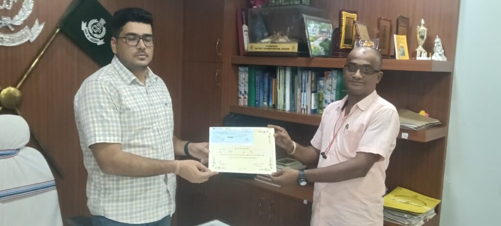 ପ୍ରକୃତି ବନ୍ଧୁ ପୁରସ୍କାରରେ ସମ୍ମାନିତ ହେଲେ ଶିକ୍ଷକ କୃଷ୍ଣ ଚନ୍ଦ୍ର ଦାସ