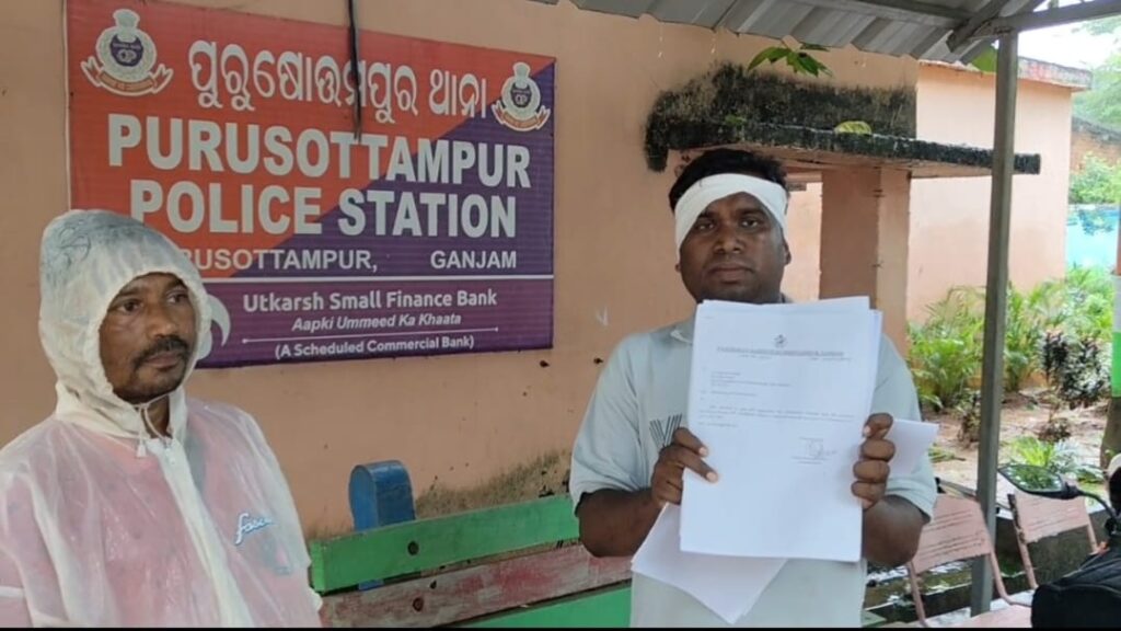 ସୁନାଥର ପଞ୍ଚାୟତରେ ମନରେଗା ଓ ହରିଶ୍ଚନ୍ଦ୍ର ଯୋଜନାରେ ଅନିୟମିତତା ଅଭିଯୋଗ; ଅଭିଯୋଗକାରୀଙ୍କୁ ଆକ୍ରମଣ ।
