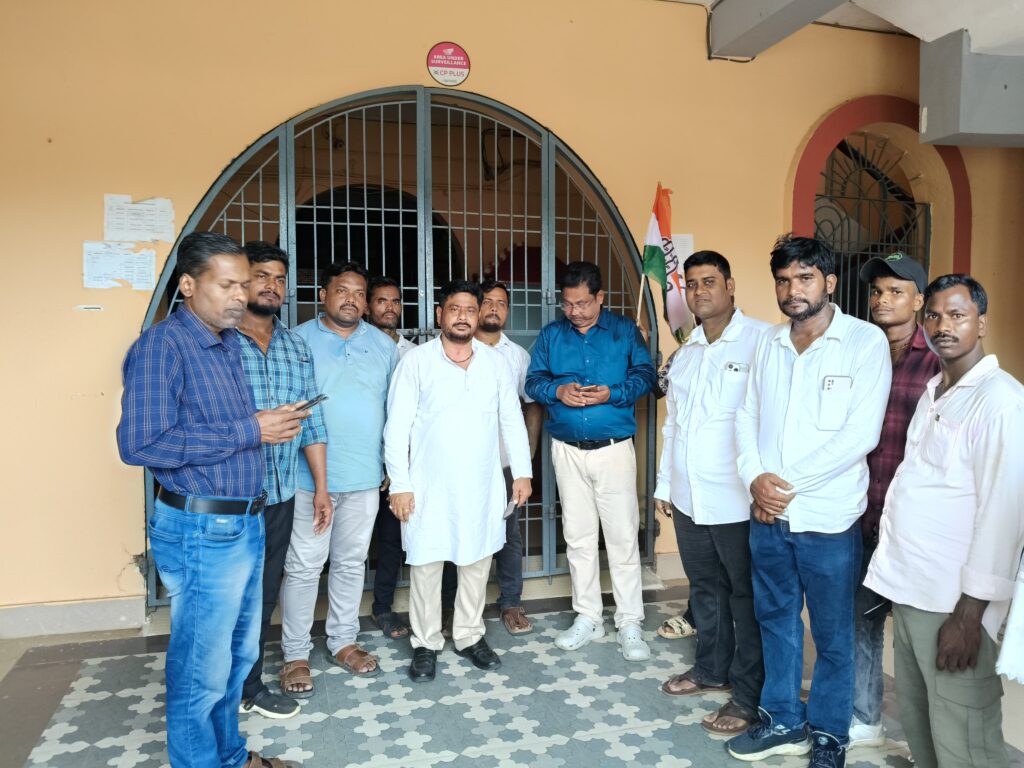 ଇଣ୍ଡି ମେଣ୍ଟ ପକ୍ଷରୁ ବେଲଗୁଣ୍ଠାରେ ଶାନ୍ତିପୂର୍ଣ୍ଣ ବନ୍ଦ;ଚାରି ଦଫା ଦାବିରେ ବନ୍ଦ ଡାକରା; ବିଭିନ୍ନ ଅଞ୍ଚଳରେ ବୁଲି ଦୋକାନ ବଜାର ବନ୍ଦ ପାଇଁ ଅନୁରୋଧ