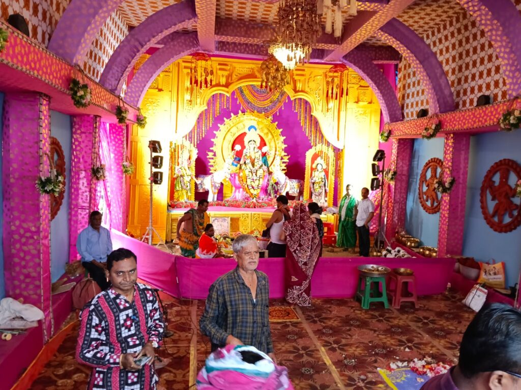 ଫୁଲବାଣୀ ରେ ଧୁମ୍ ଧାମରେ ଗଜଲକ୍ଷ୍ମୀ ପୂଜା ପାଳିତ